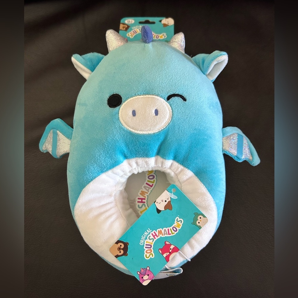 NWT. SQUISHMALLOWS Tatiana The Dragon Slippers 13/1 size